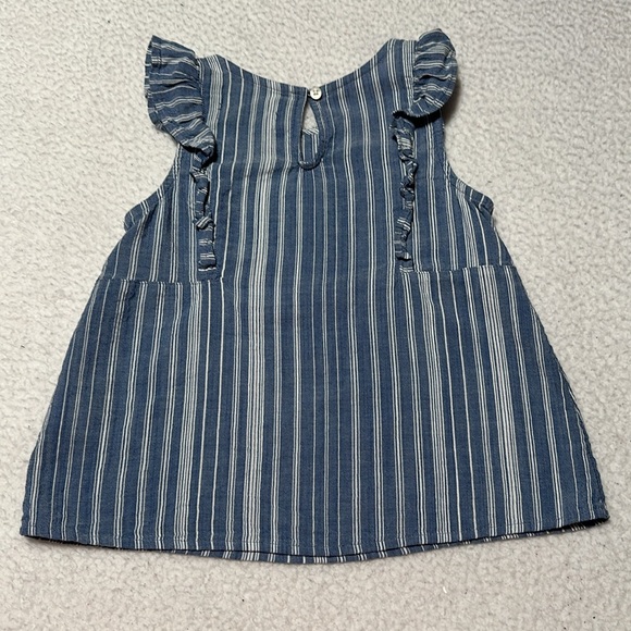 2 Girls Old Navy Summer Shirts, EUC, Size 6-7 - Picture 7 of 14